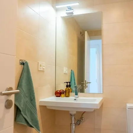 Vitta Nature - 3 Bed - Pool & Gym - Sea View Apartment