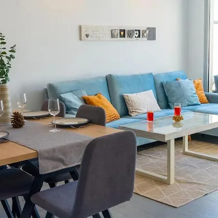 Vitta Nature - 3 Bed - Pool & Gym - Sea View El Faro
