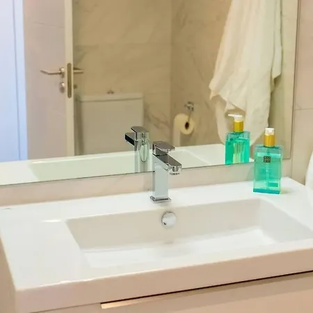 Vitta Nature - 3 Bed - Pool & Gym - Sea View Apartment