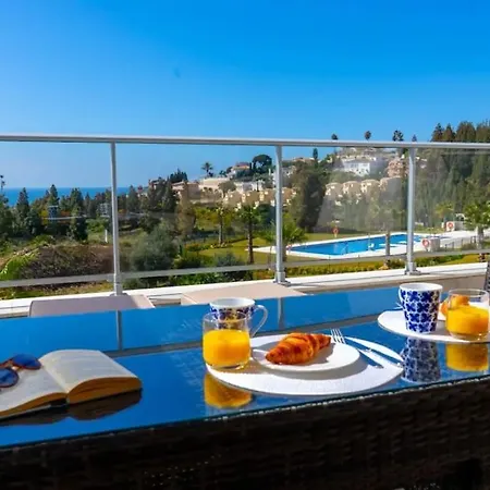Vitta Nature - 3 Bed - Pool & Gym - Sea View Apartment